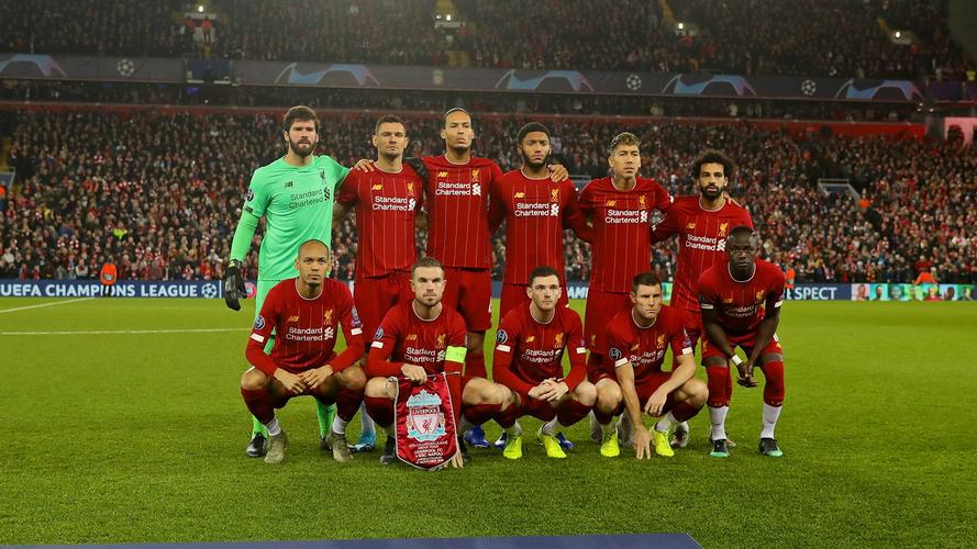 随着萨拉赫宣布离开利物浦，英超历史最佳阵容出炉！C罗+亨利在列