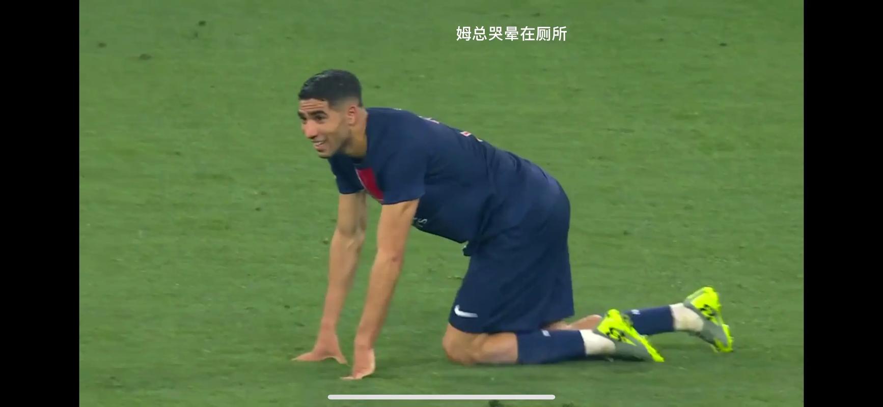 两次卷入假球案，24岁踢意甲，29岁踢世界杯，38岁单赛季进球上双