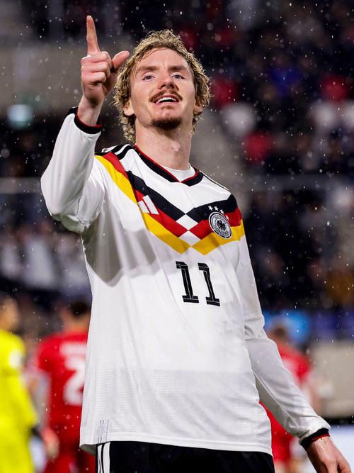 鲁尼：图赫尔在国家队做得非常出色，欣赏他根据球员表现来排首发