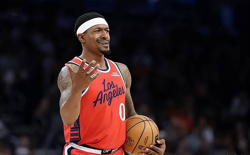 加盟快船后状态出色！后场新援到了附加赛能否保持这样的水准呢