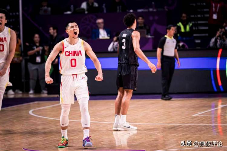 组织没问题！高诗岩送8助攻另3中2拿到5分3篮板