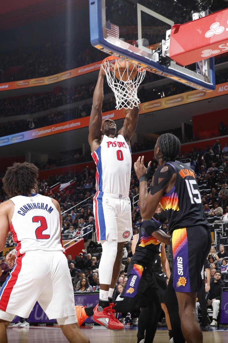 最后7场只需2胜5负！快船35胜20负目标完成度：目前3315