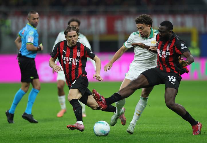 曼联vsac米兰在哪里踢？曼联对阵米兰？